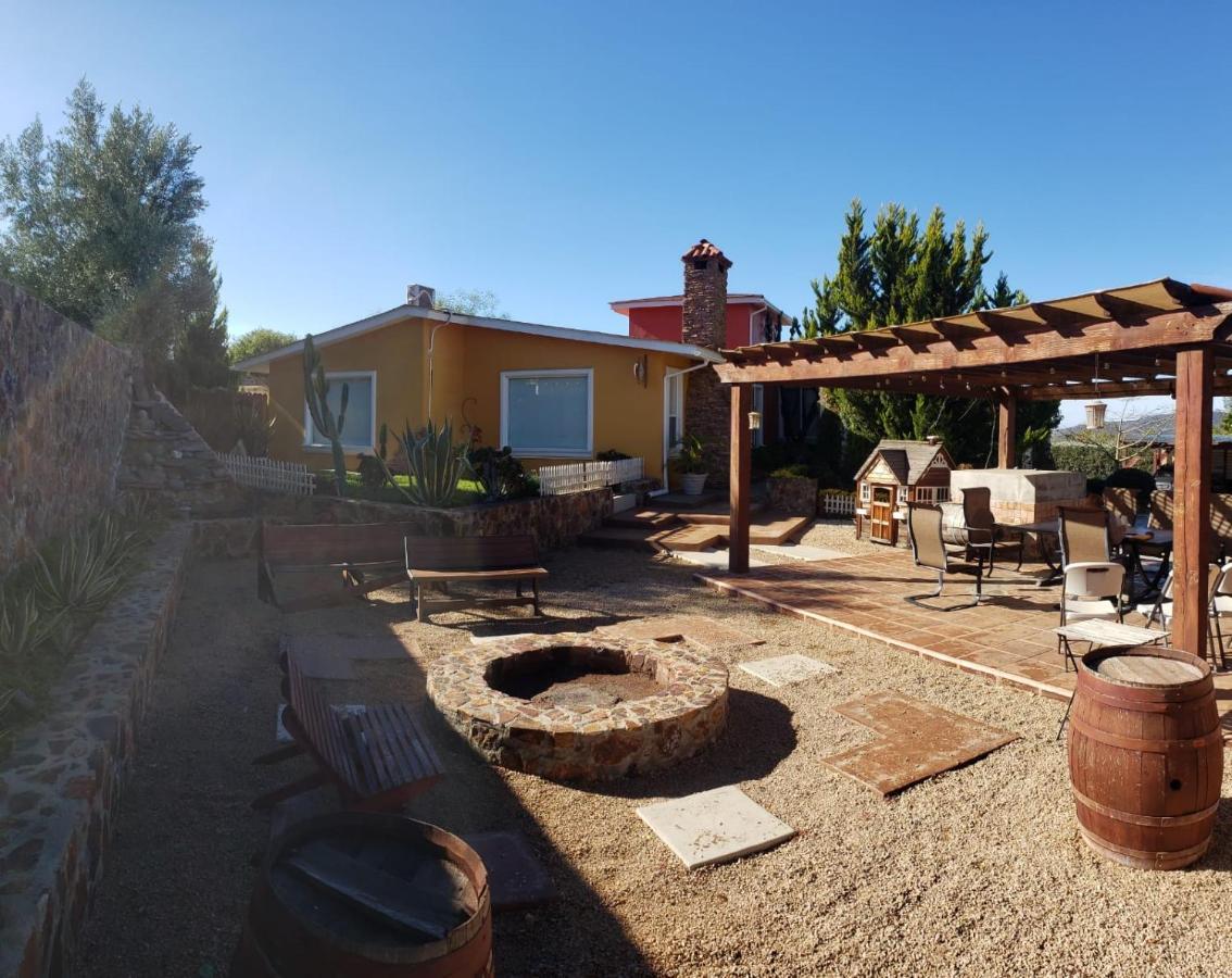 Tierra Mia Hacienda Ruta Del Vino Hotel Вале де Гуадалупе Екстериор снимка