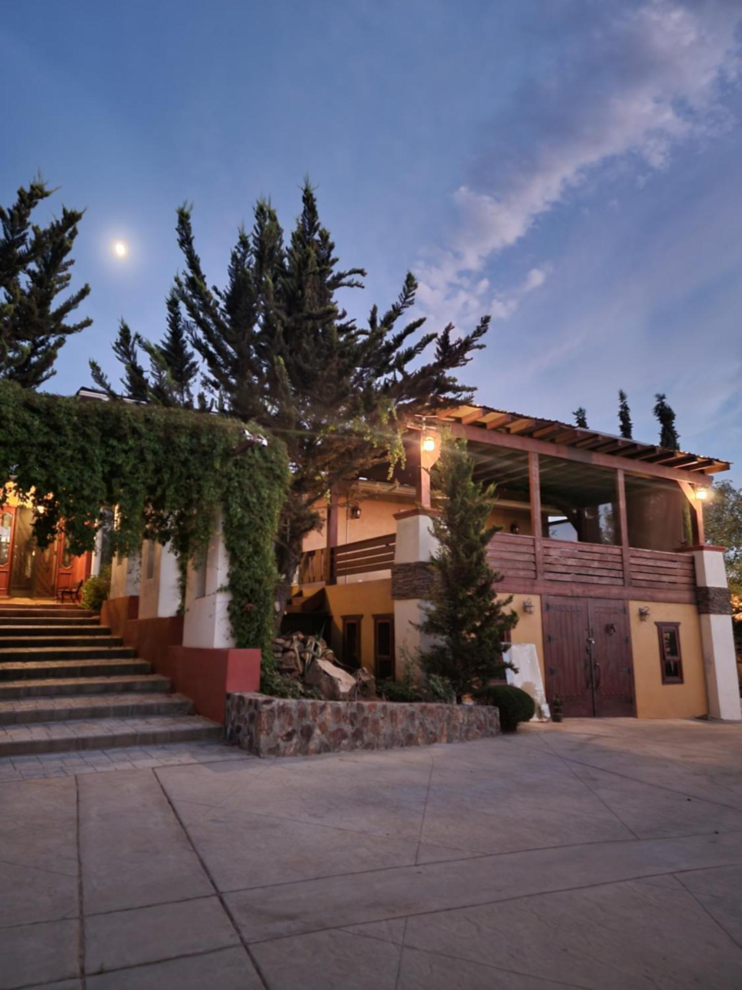 Tierra Mia Hacienda Ruta Del Vino Hotel Вале де Гуадалупе Екстериор снимка